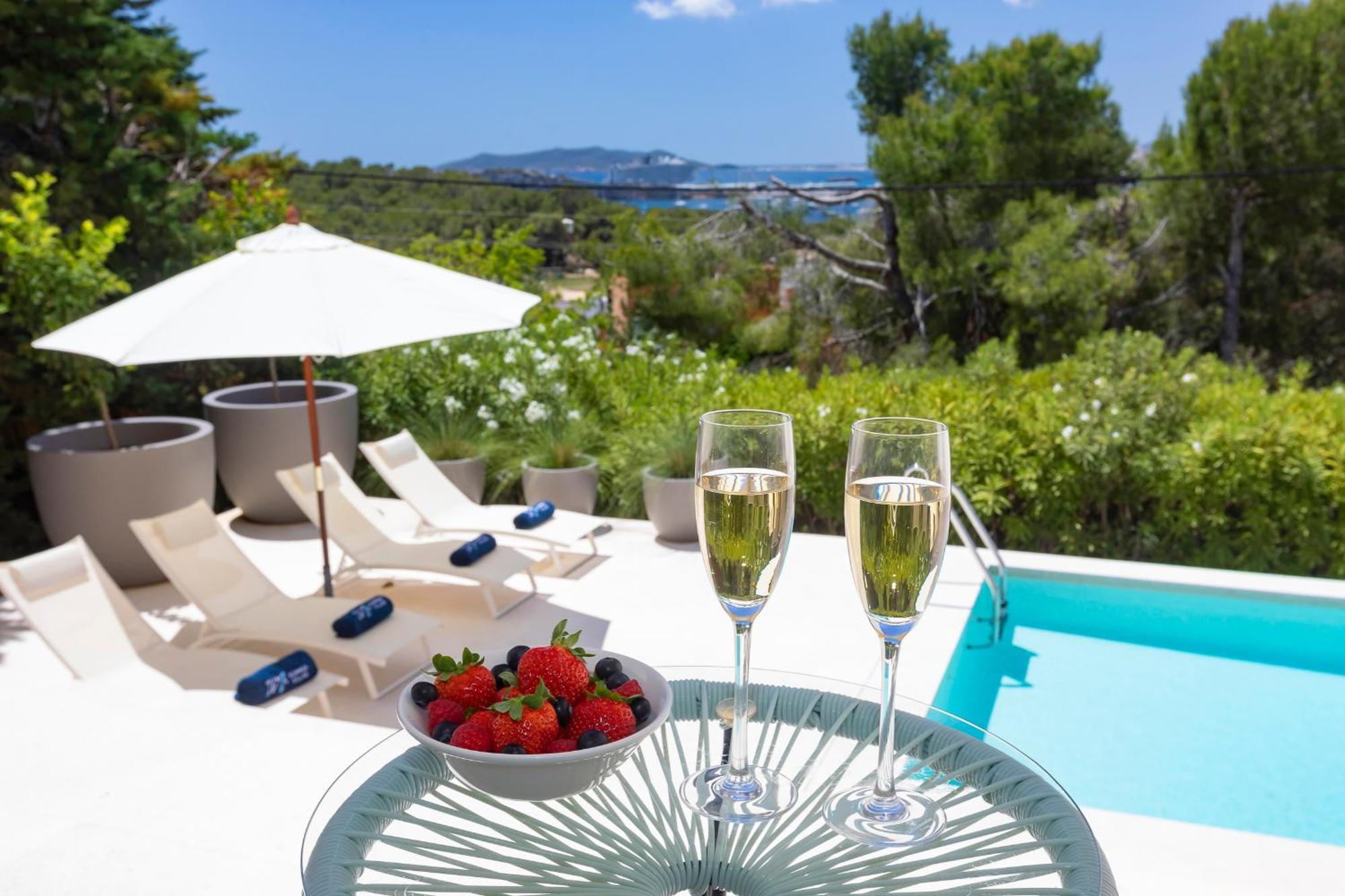 Pousada In Ibiza Town Sleeps 10 - Vue